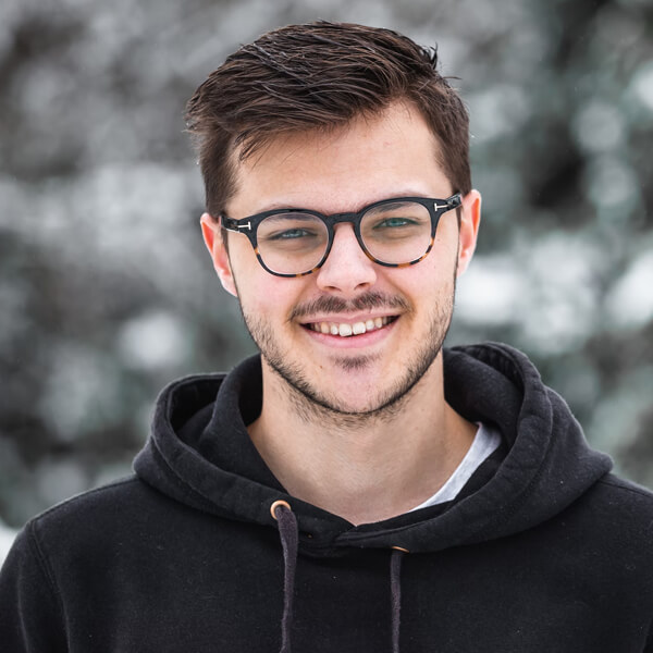 Dr. Quantum Lee - CEO